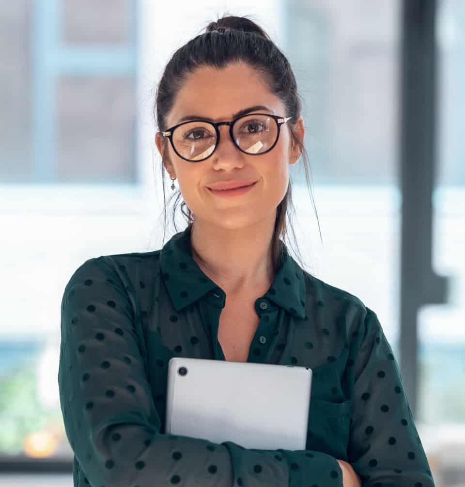 woman reviewing google analytics for ads